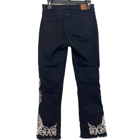 Johnny Was Laurena Embroidered Cropped Baby Boot Jeans Black 25 Pre-Loved - Picture 4 of 5